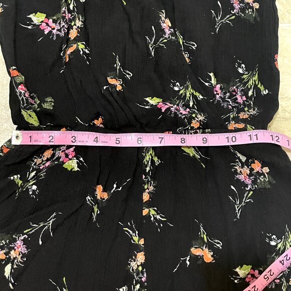 Mimi Chica floral romper ASO Lydia Martin - Picture 9 of 10